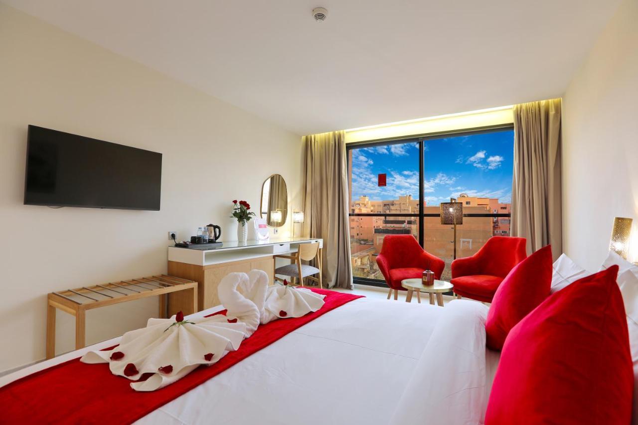 Ari Boutique - Adult Only Hotel 4*